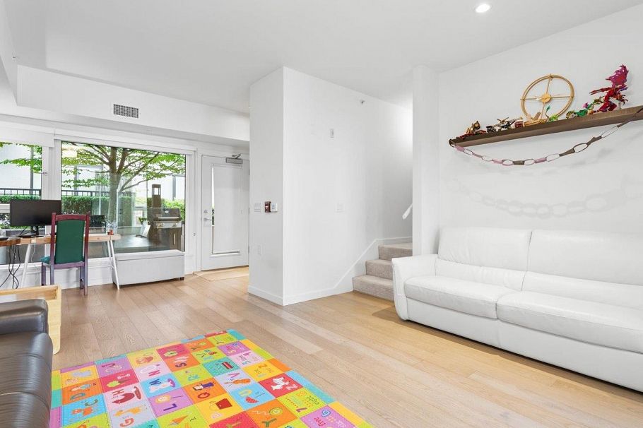 4183 Cambie Street Vancouver, BC - 5