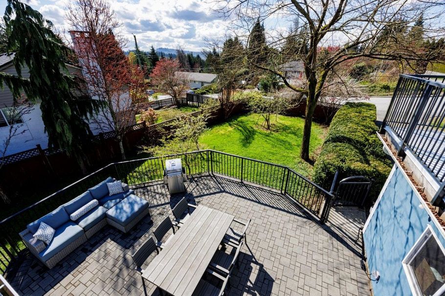 2094 Viewlynn Drive North Vancouver, BC - 16