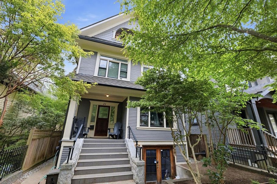 21 E 22nd Avenue Vancouver, BC - 3