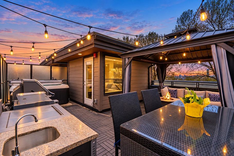 606 733 W 3rd Street North Vancouver, BC - 2
