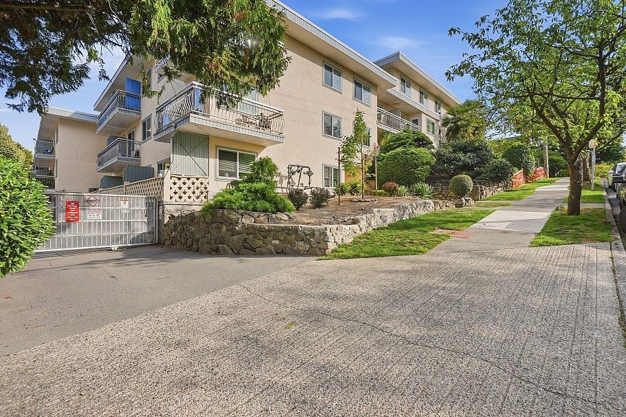 229 711 E 6th Avenue Vancouver, BC - 2