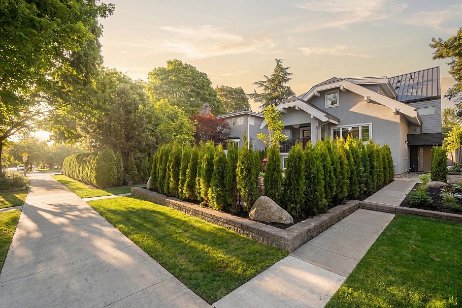 2796 Cambridge Street Vancouver, BC - 20