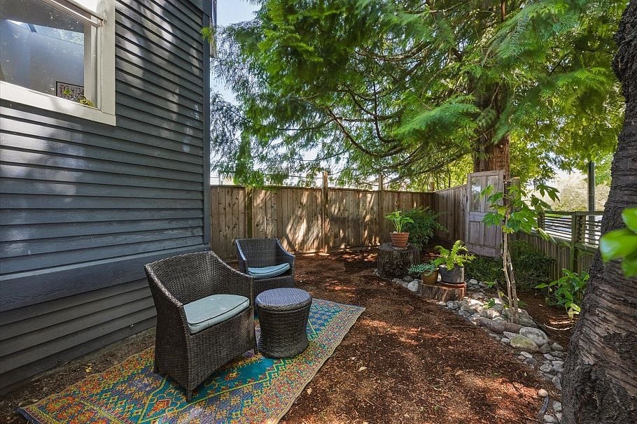 1239 E 22nd Avenue Vancouver, BC - 34
