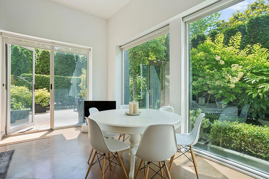 100 1550 W 15th Avenue Vancouver, BC - 10