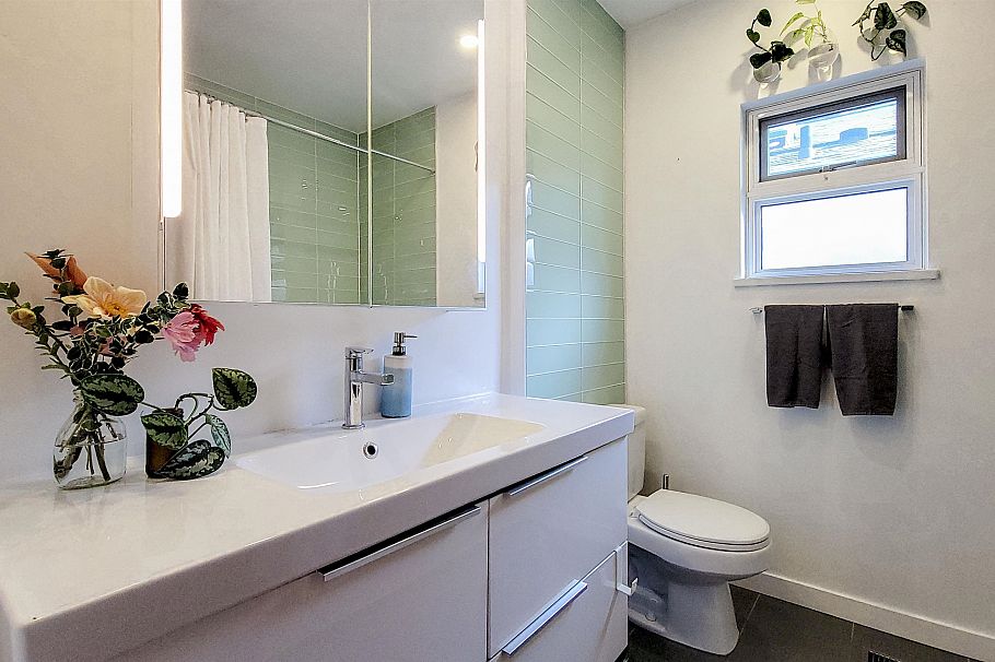 2436 Turner Street Vancouver, BC - 26