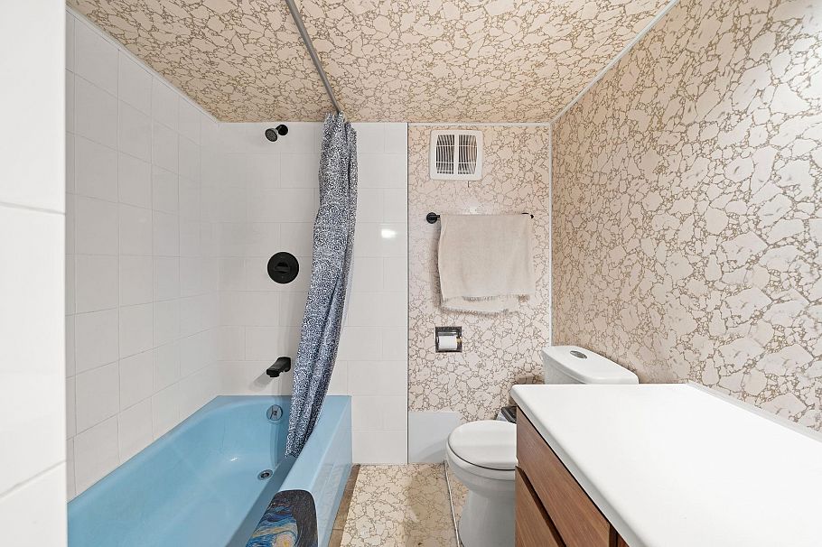 1534 W 71st Avenue Vancouver, BC - 28