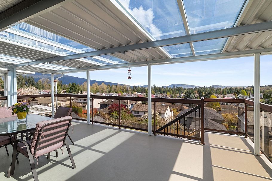 547 Tempe Crescent North Vancouver, BC - 15