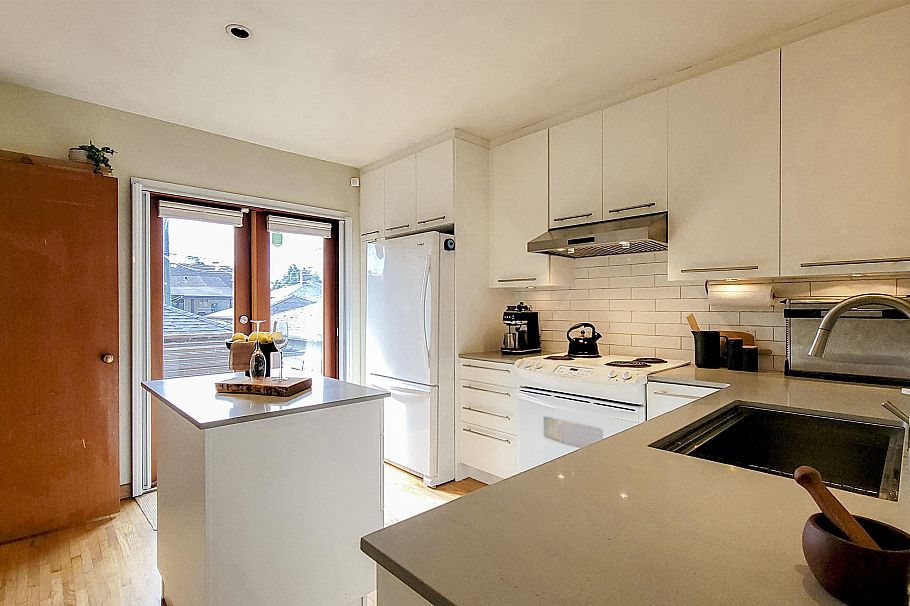 2436 Turner Street Vancouver, BC - 19