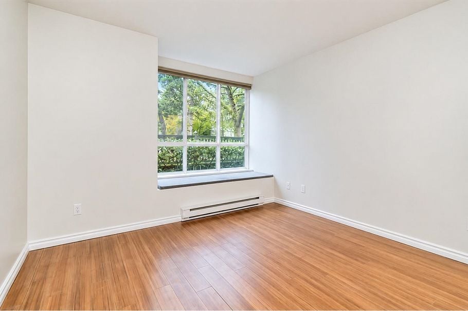 115 1111 Lynn Valley Road North Vancouver, BC - 12
