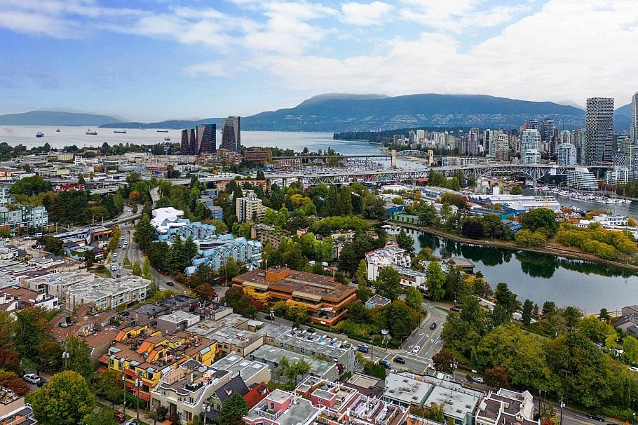 9 1250 W 6th Avenue Vancouver, BC - 37