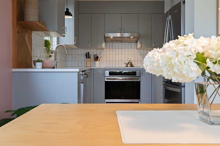3261 W 2nd Avenue Vancouver, BC - 8