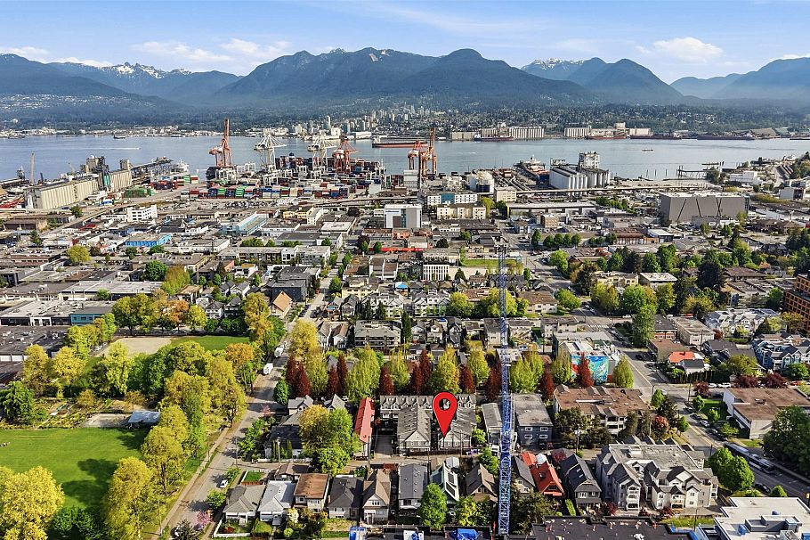 6 1642 E Georgia Street Vancouver, BC - 38