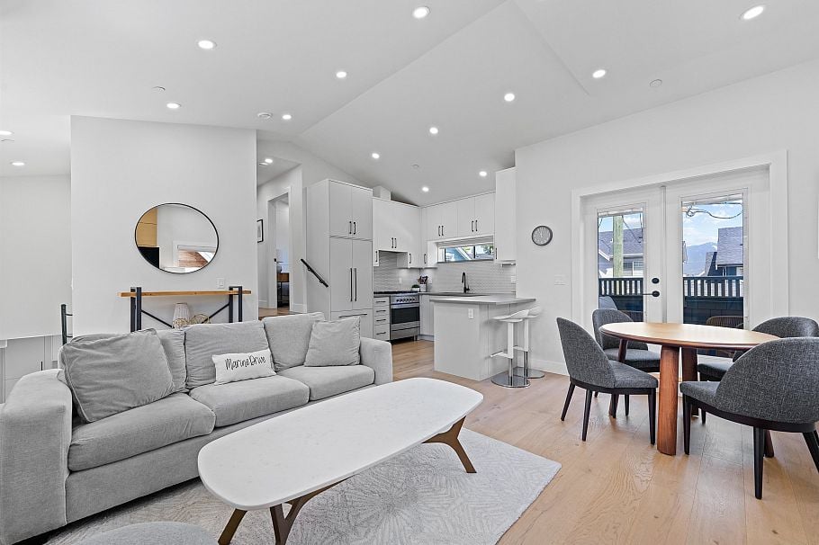 1313 E 20th Avenue Vancouver, BC - 29