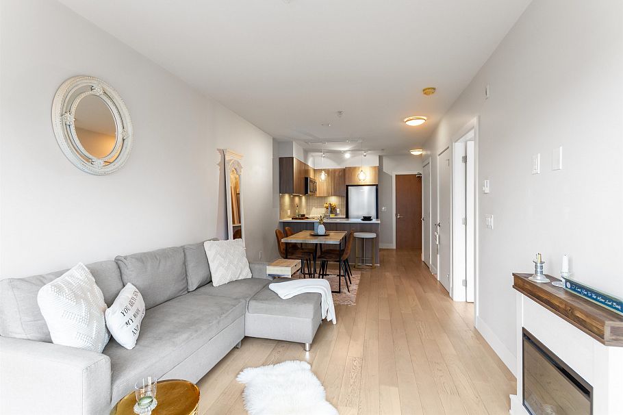 509 2477 Carolina Street Vancouver, BC - 4