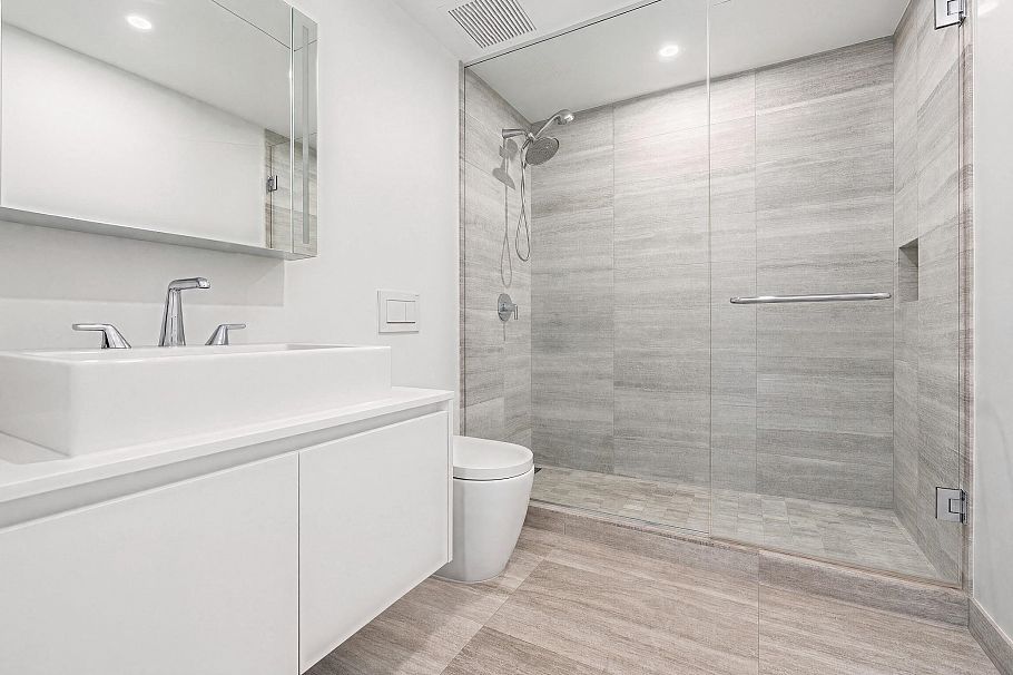 1005 1480 Howe Street Vancouver, BC - 10