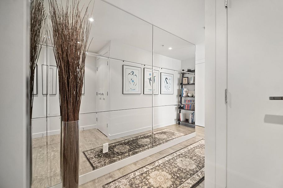907 110 Switchmen Street Vancouver, BC - 6