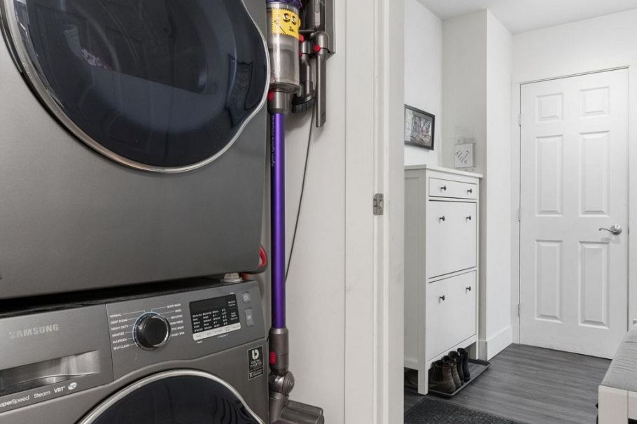 319 147 E 1st Street North Vancouver, BC - 33