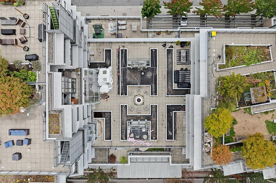 569 2080 West Broadway Street Vancouver, BC - 21