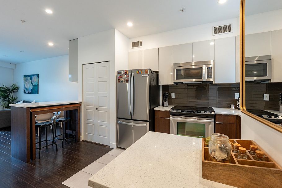 2118 Eton Street Vancouver, BC - 6
