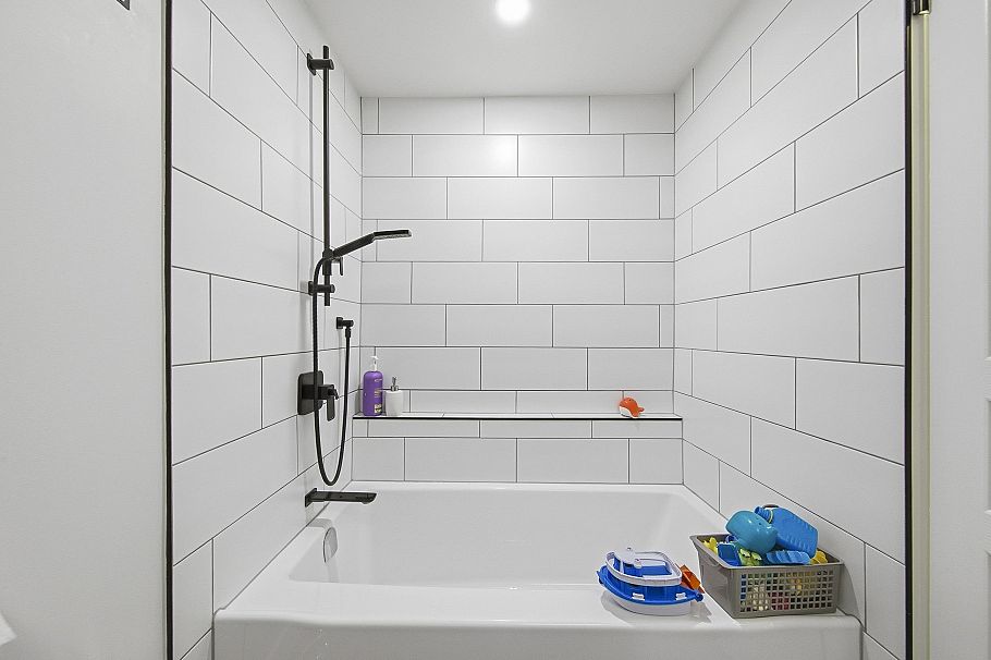 108 3131 Main Street Vancouver, BC - 24