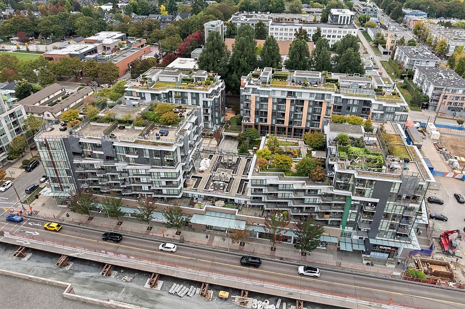 569 2080 West Broadway Street Vancouver, BC - 24