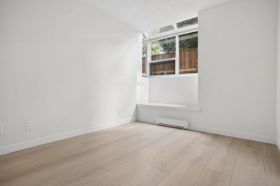 3 3250 W 4th Avenue Vancouver, BC - 22