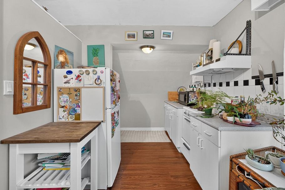 236 W 12th Avenue Vancouver, BC - 31