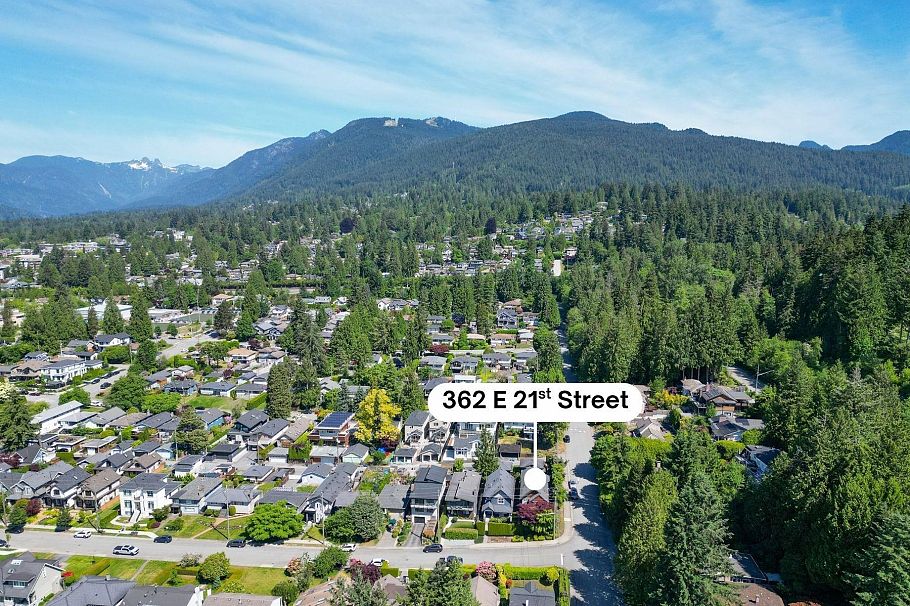 362 E 21st Street North Vancouver, BC - 35