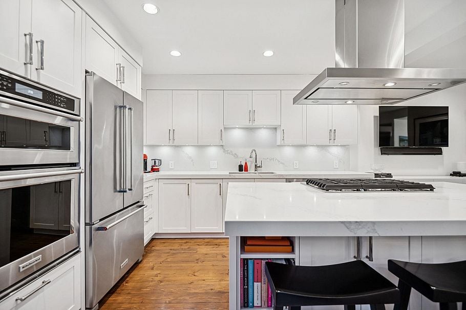 3814 W 11 Avenue Vancouver, BC - 14