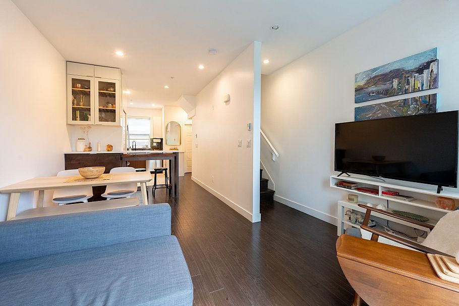 2118 Eton Street Vancouver, BC - 11