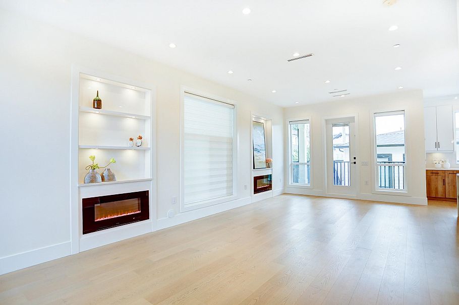 2026 E 32nd Avenue Vancouver, BC - 1