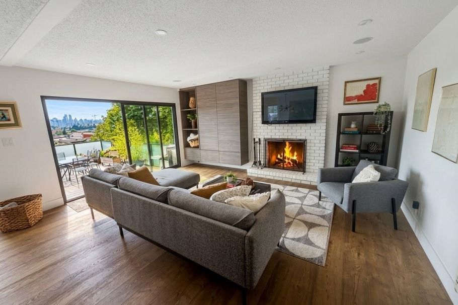1152 W 17th Street North Vancouver, BC - 5