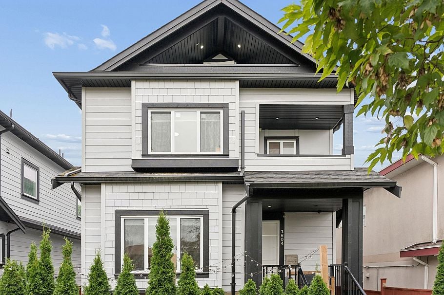 1604 E 36th Avenue Vancouver, BC - 1