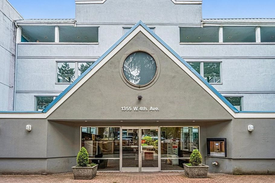7 1355 W 4th Avenue Vancouver, BC - 26