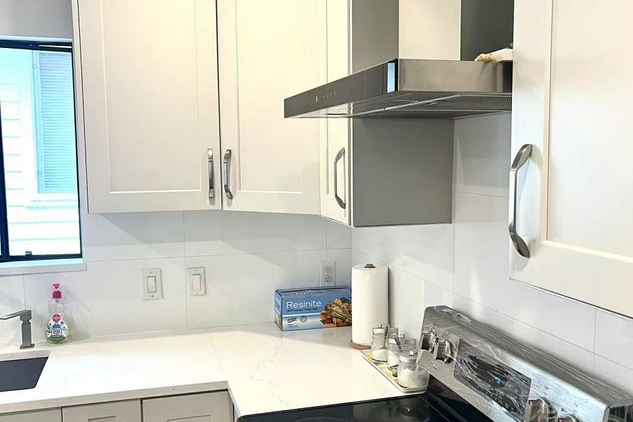 4568 Commercial Street Vancouver, BC - 20