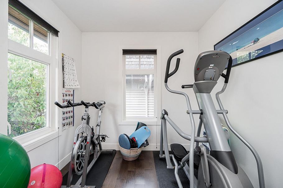 3328 W 7th Avenue Vancouver, BC - 20