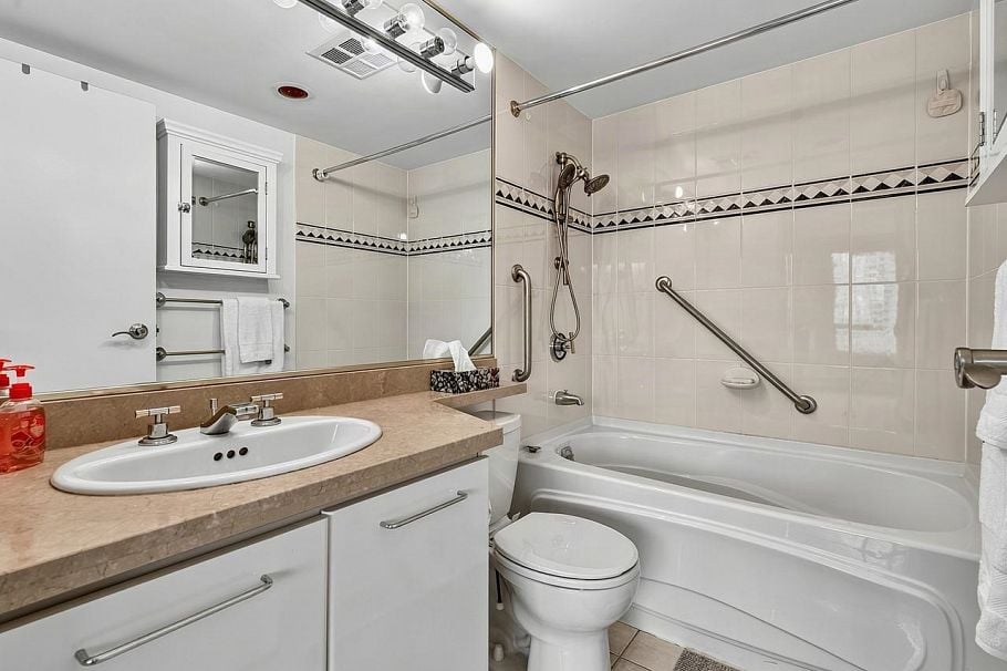 16D 139 Drake Street Vancouver, BC - 15
