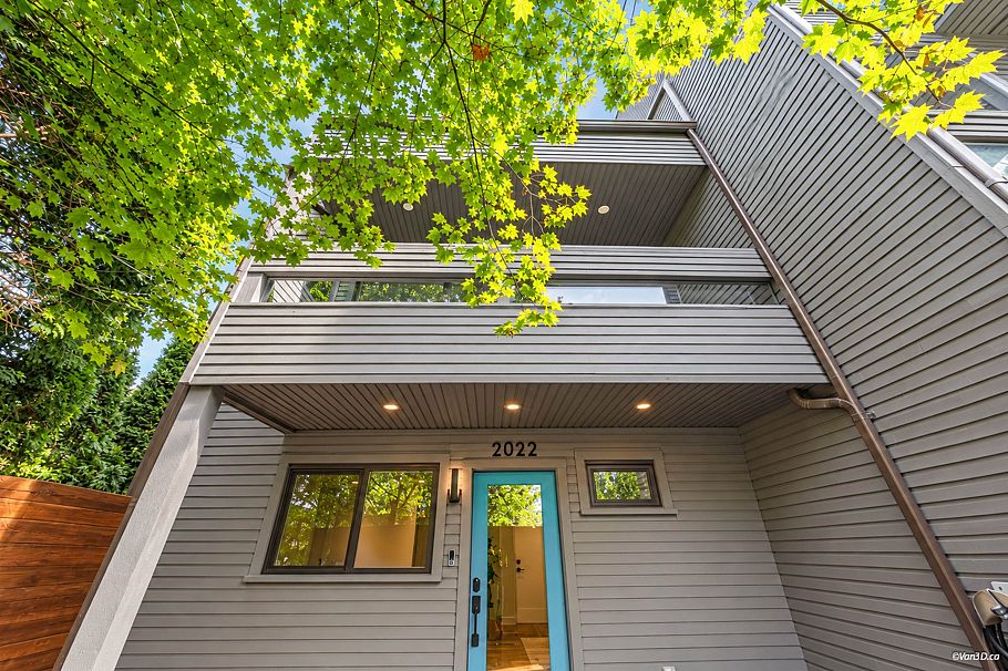 2022 Chesterfield Avenue North Vancouver, BC - 33
