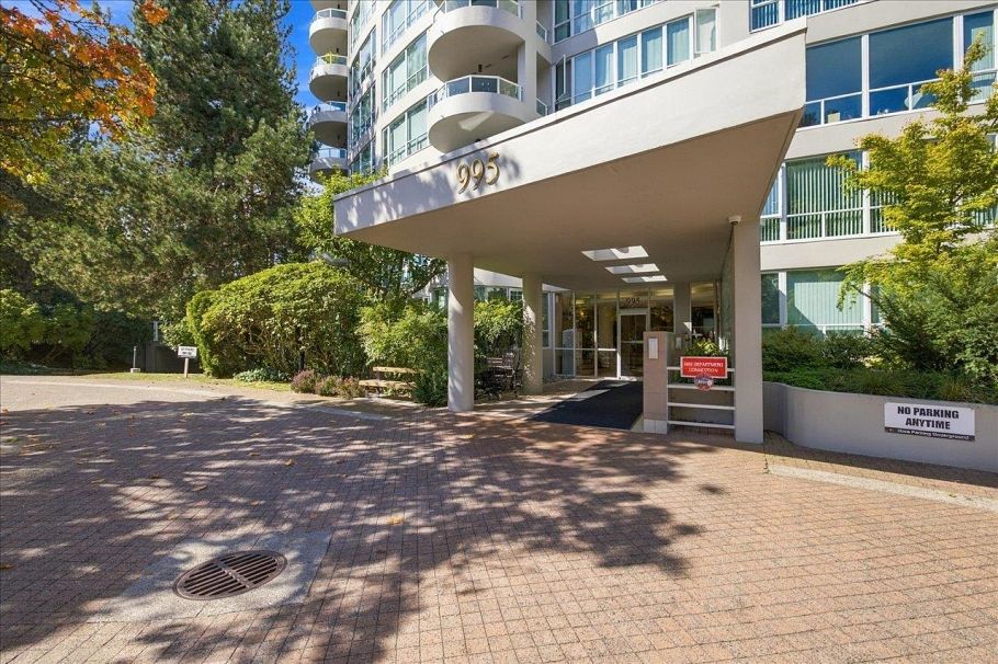 402 995 Roche Point Drive North Vancouver, BC - 1