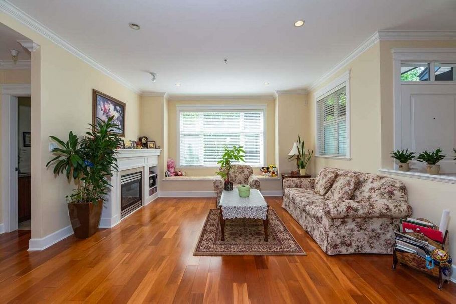 5 2780 Acadia Road Vancouver, BC - 2