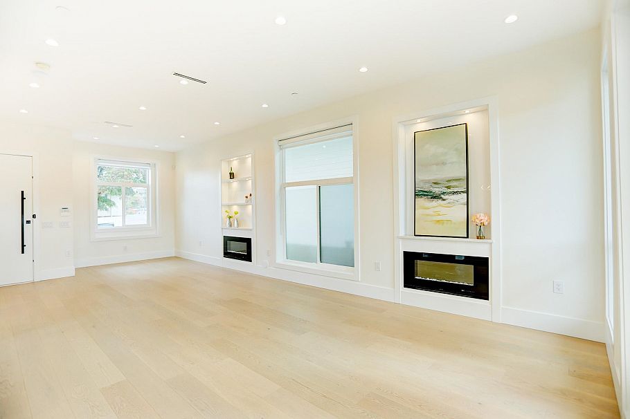 2026 E 32nd Avenue Vancouver, BC - 3