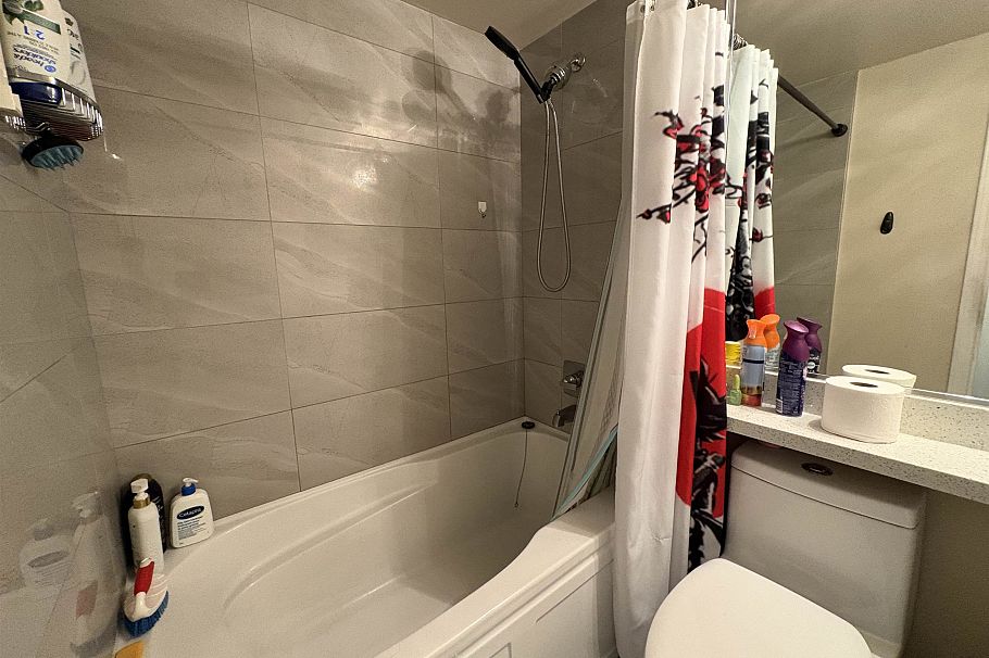 232 5555 Victoria Drive Vancouver, BC - 10