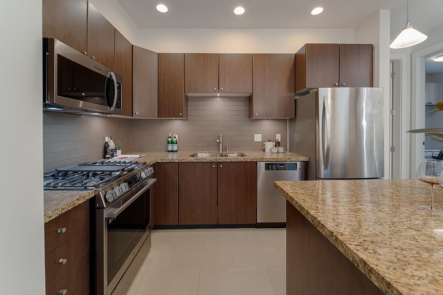 32 1863 Wesbrook Mall Vancouver, BC - 8