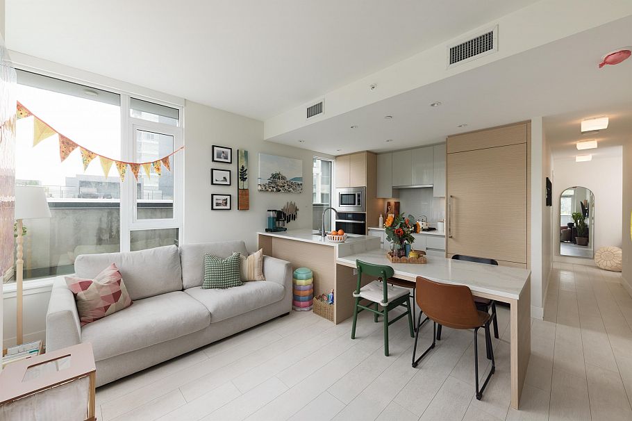 652 8575 Rivergrass Drive Vancouver, BC - 8