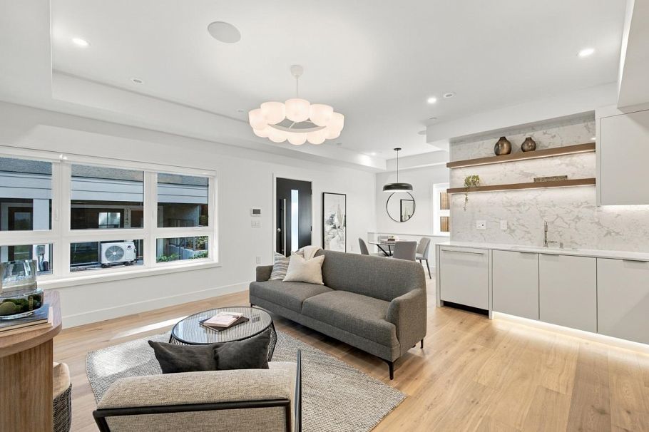 1145 W 33rd Avenue Vancouver, BC - 6