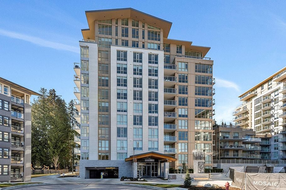 109 2325 Emery Court North Vancouver, BC - 40