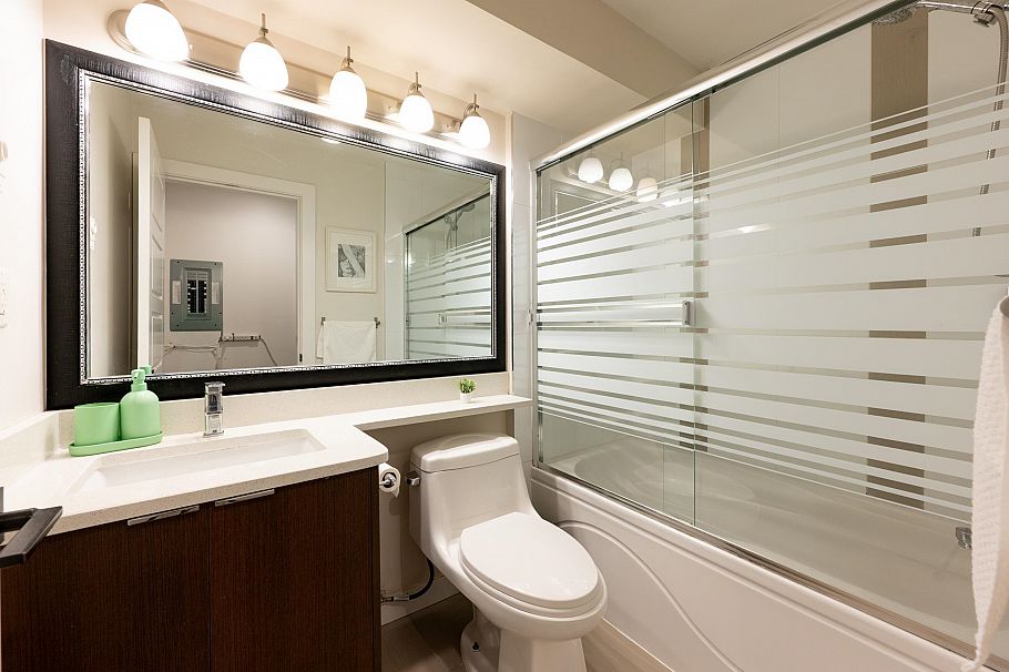 2118 Eton Street Vancouver, BC - 31
