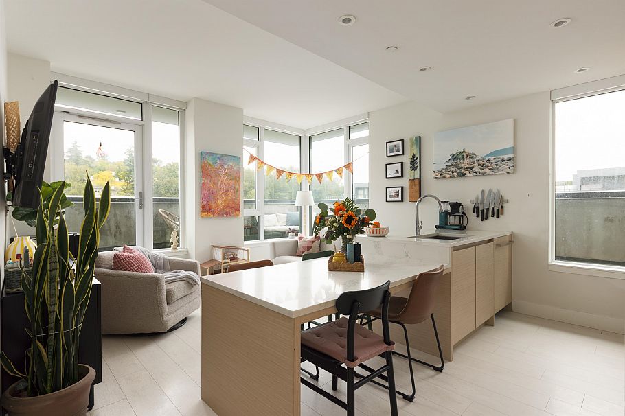 652 8575 Rivergrass Drive Vancouver, BC - 5
