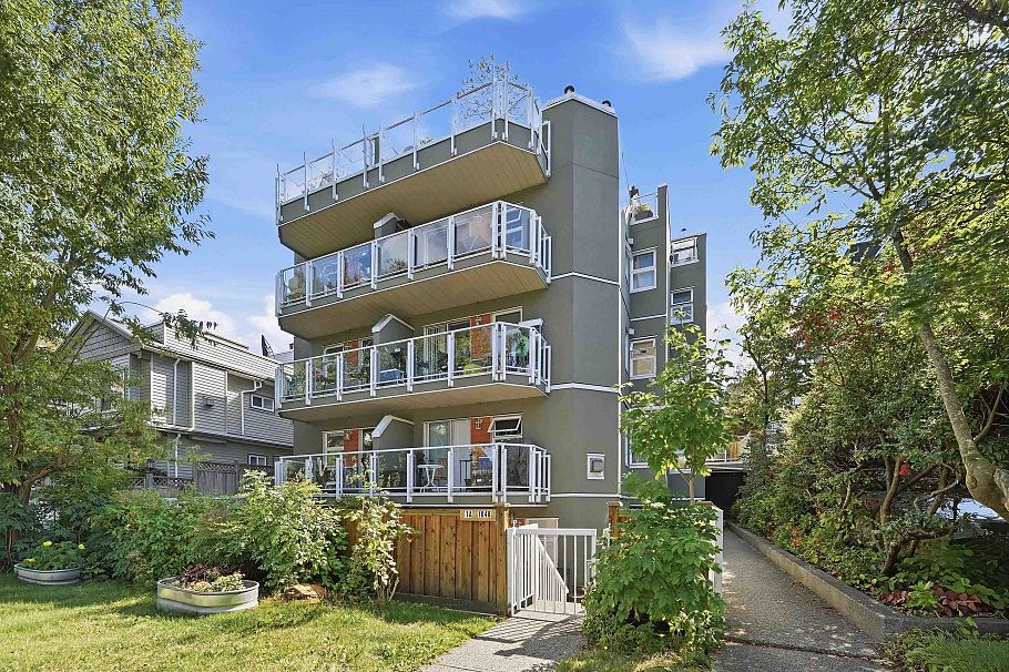 2B 1048 E 7th Avenue Vancouver, BC - 2