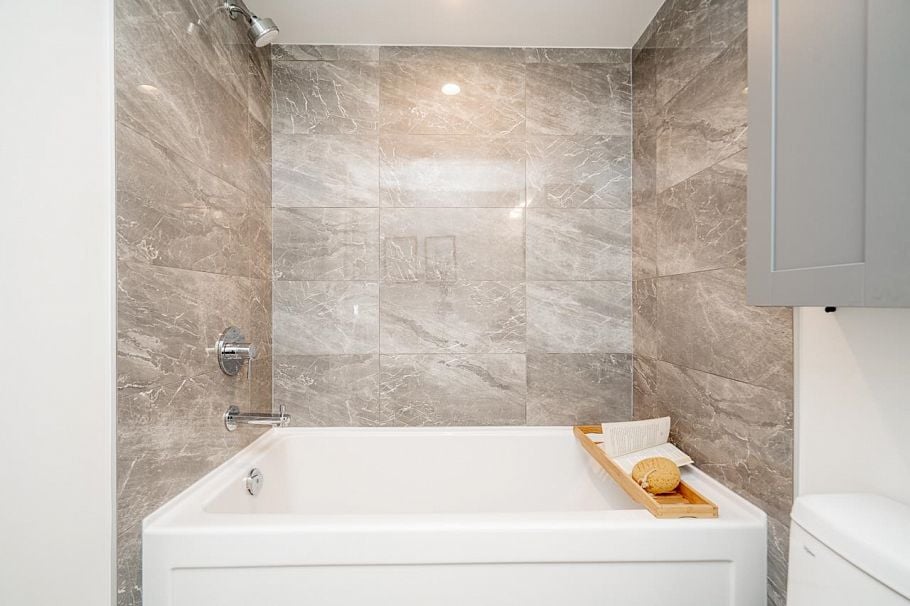 533 W 29th Avenue Vancouver, BC - 20